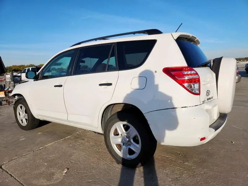 2010 TOYOTA RAV4 BASE  