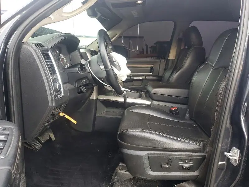 2018 RAM 1500 LARAMIE  