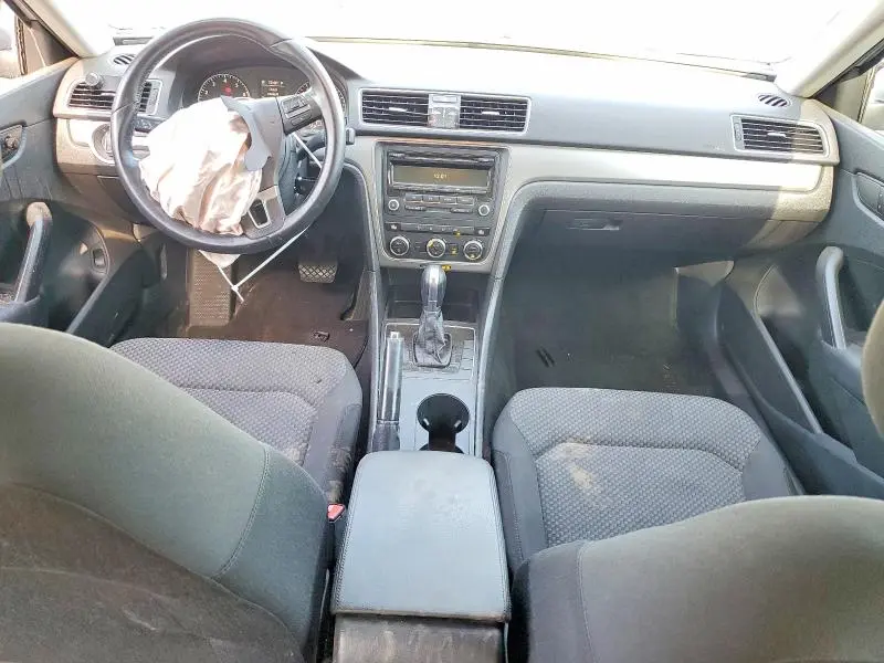 2012 VOLKSWAGEN PASSAT S  