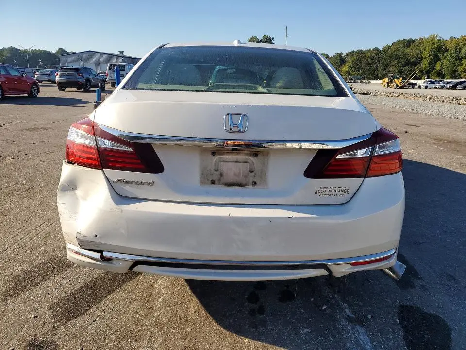 2017 HONDA ACCORD EX  