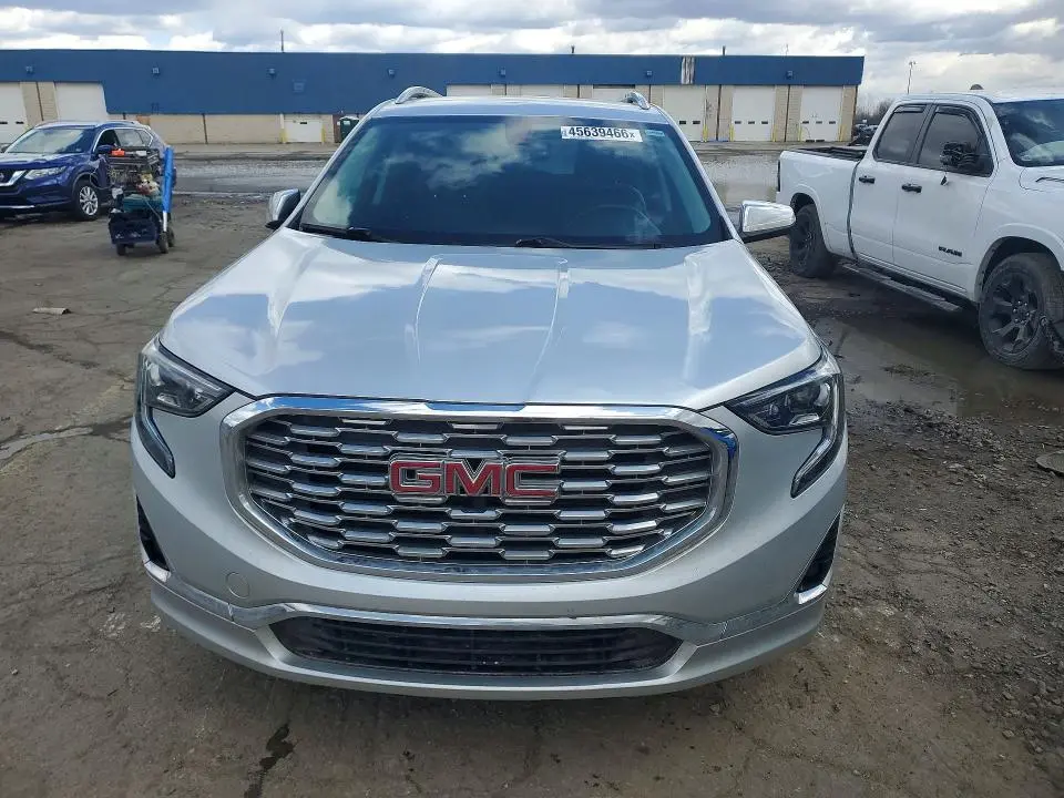 2019 GMC TERRAIN DENALI  