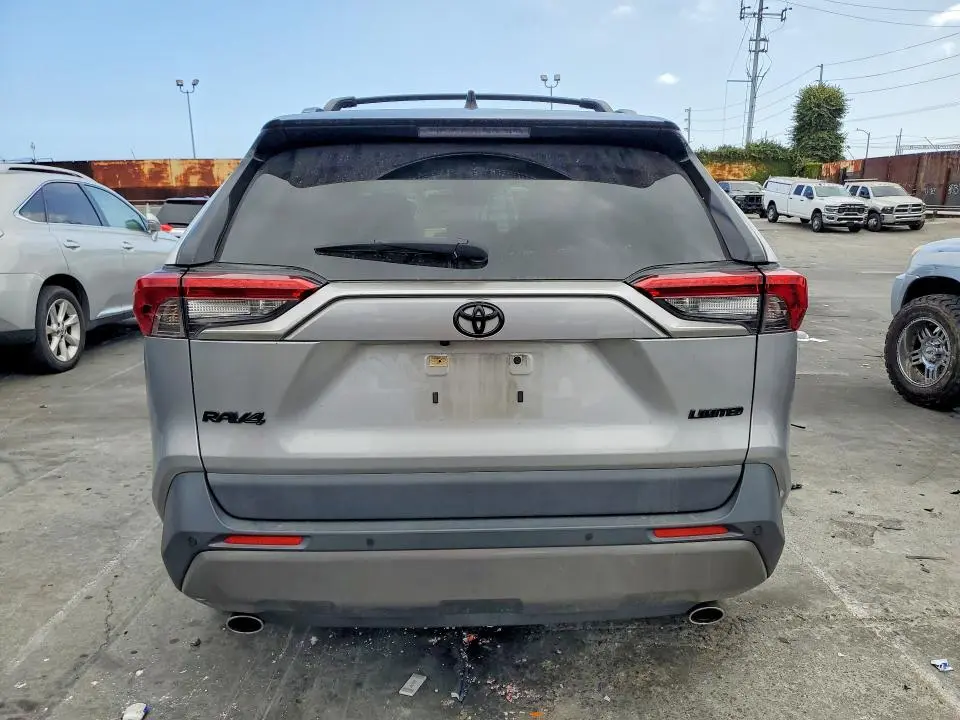 2020 TOYOTA RAV4 LIMITED  