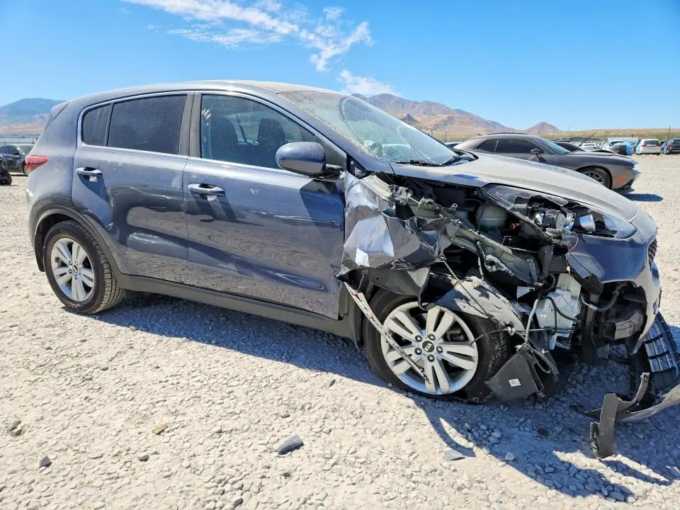2017 KIA SPORTAGE LX  