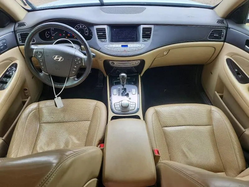 2011 HYUNDAI GENESIS 3.8L  