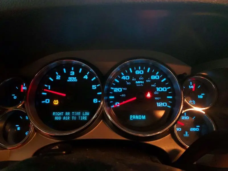 2011 CHEVROLET SILVERADO K1500 LT  