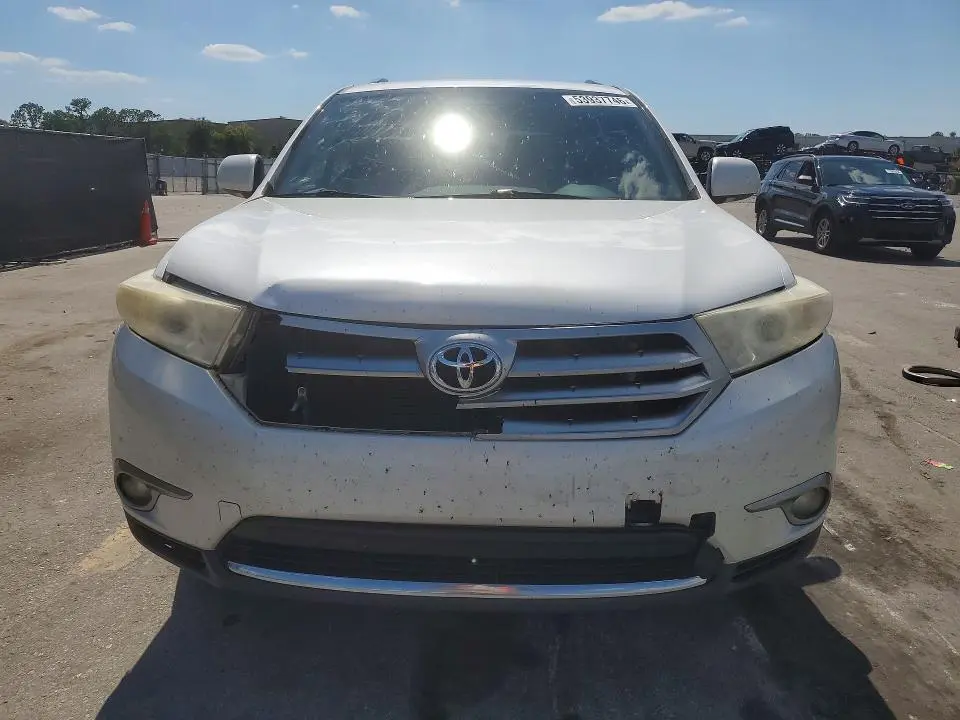 2013 TOYOTA HIGHLANDER LIMITED  