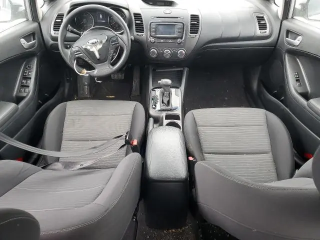 2017 KIA FORTE LX  