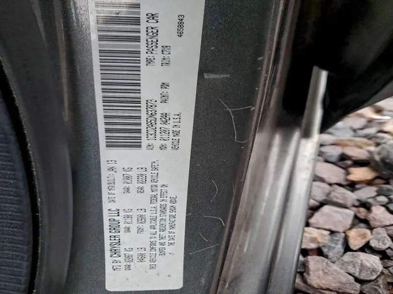 2013 DODGE AVENGER SE  