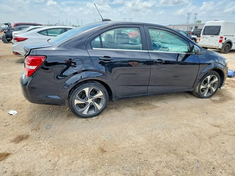 2020 CHEVROLET SONIC PREMIER  
