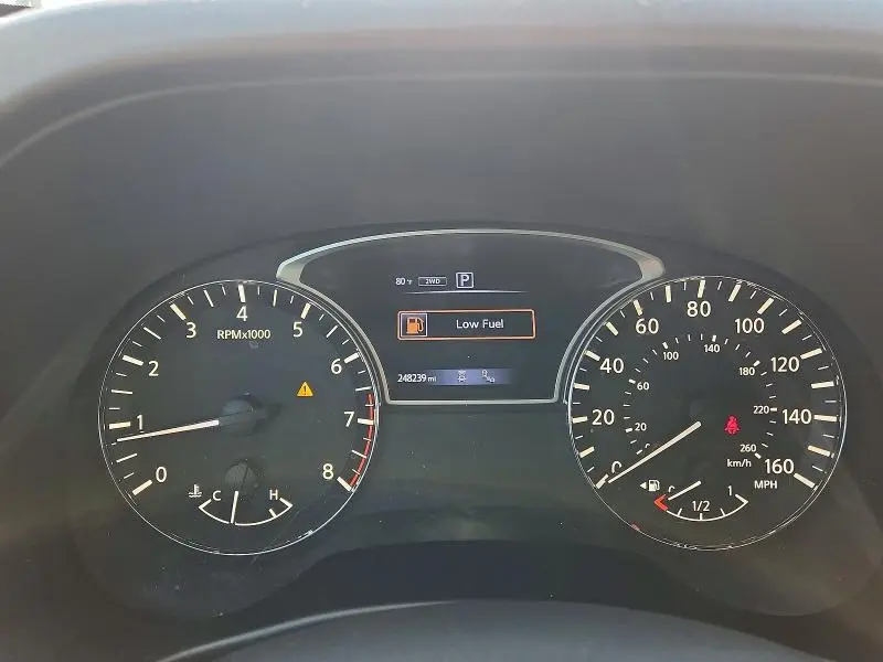 2019 NISSAN PATHFINDER SV  