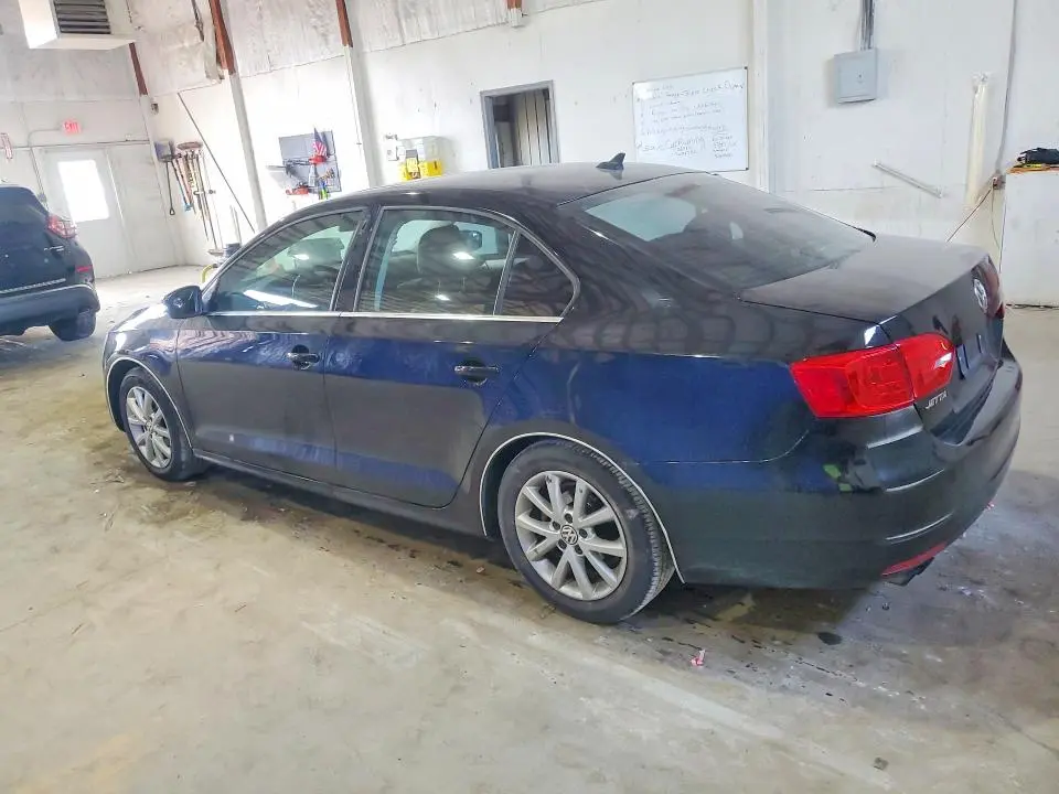 2014 VOLKSWAGEN JETTA SE  