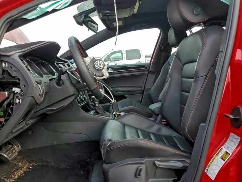 2017 VOLKSWAGEN GTI S/SE  