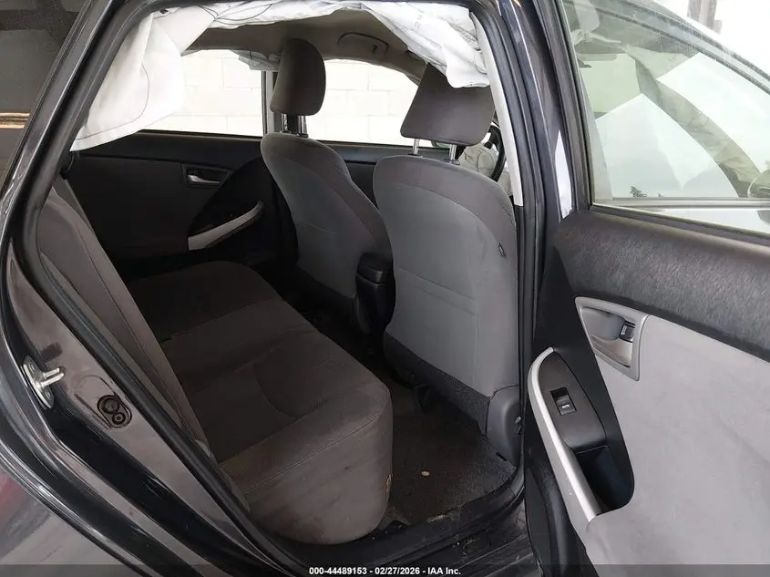 2015 TOYOTA PRIUS TWO