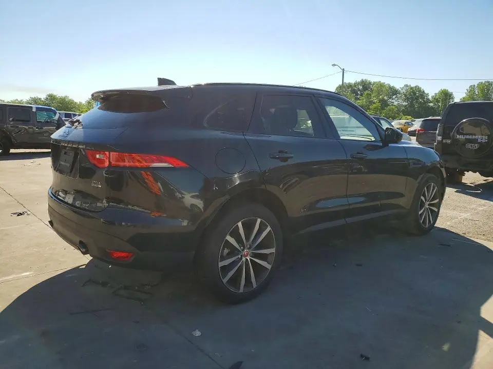 2018 JAGUAR F-PACE PRESTIGE  