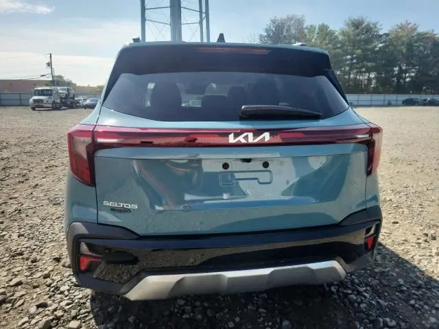 2025 KIA SELTOS EX  