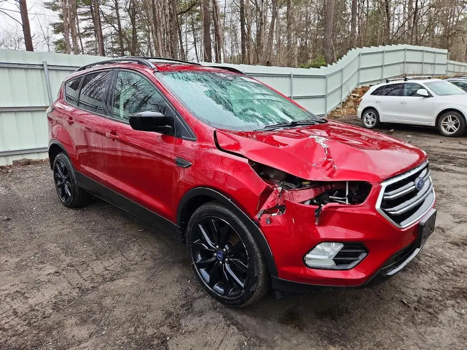2018 FORD ESCAPE SE  