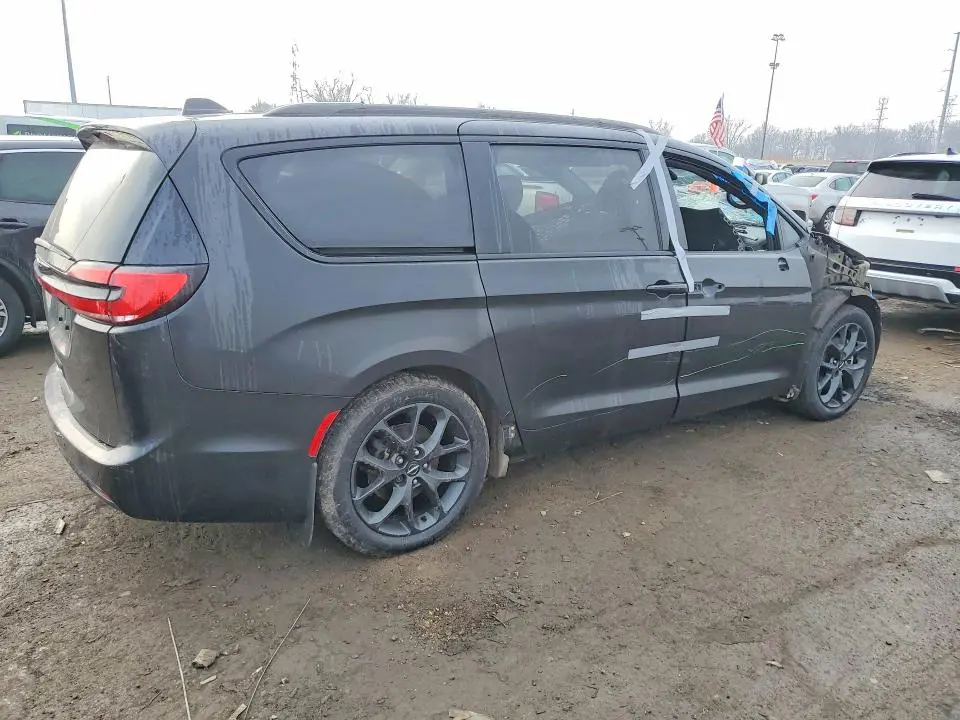 2021 CHRYSLER PACIFICA TOURING  