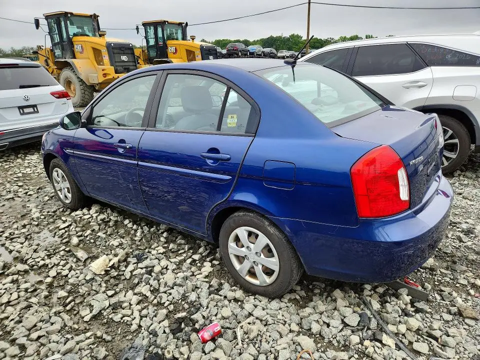 2010 HYUNDAI ACCENT GLS  