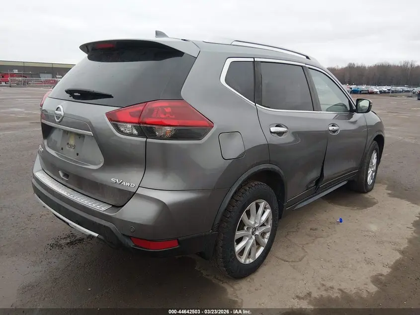 2019 NISSAN ROGUE SV