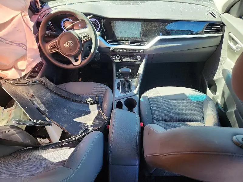 2020 KIA NIRO LX  
