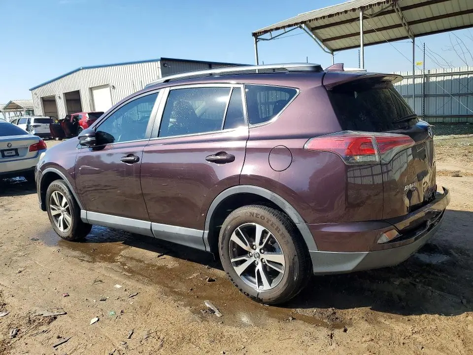 2017 TOYOTA RAV4 XLE  