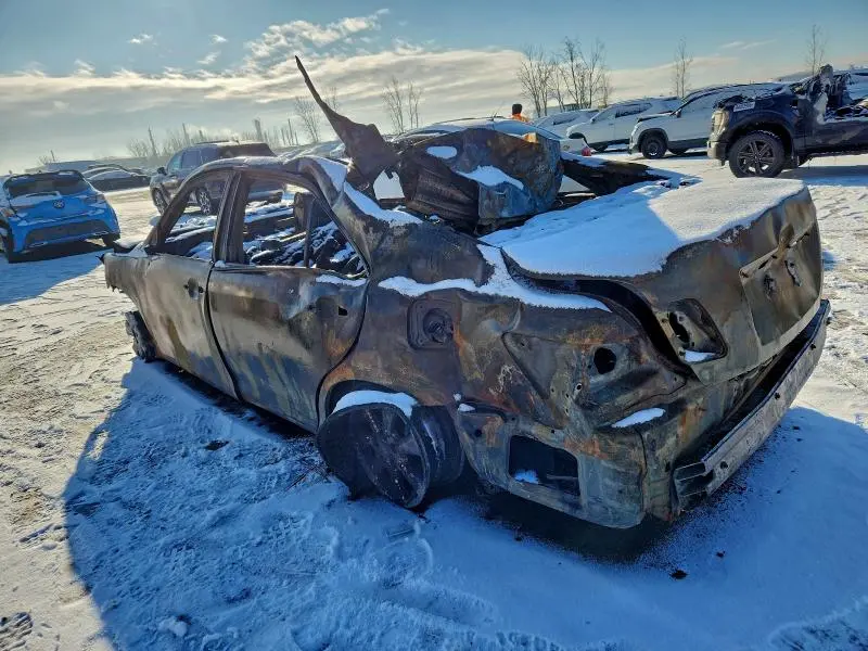 2011 TOYOTA CAMRY BASE  