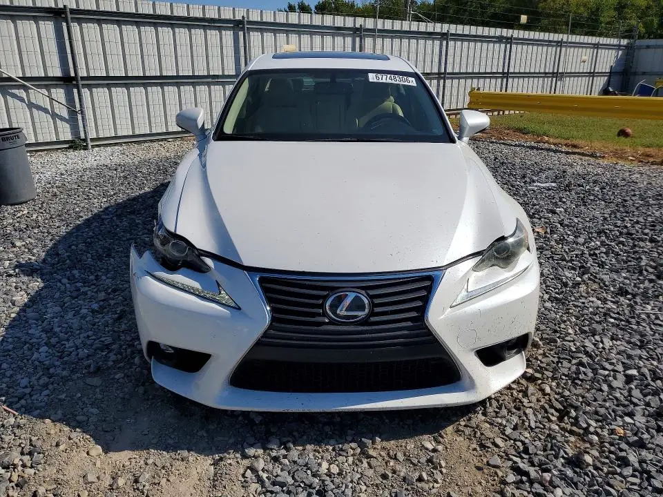 2016 LEXUS IS 300  