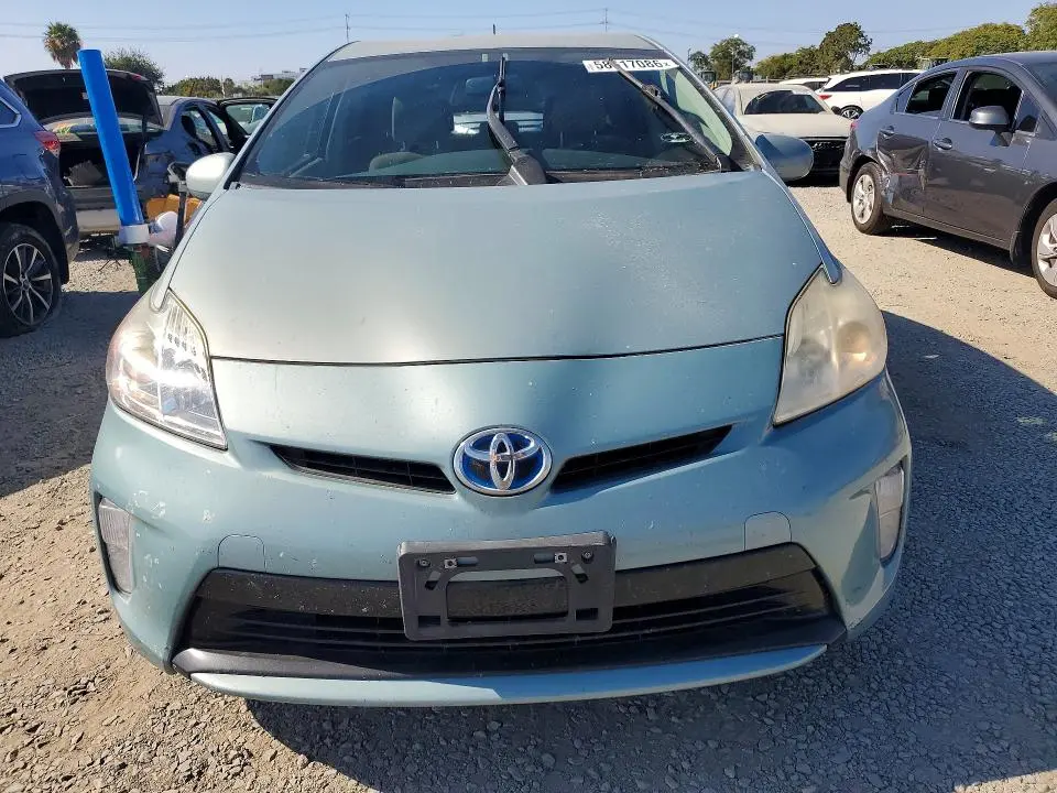 2012 TOYOTA PRIUS TWO  