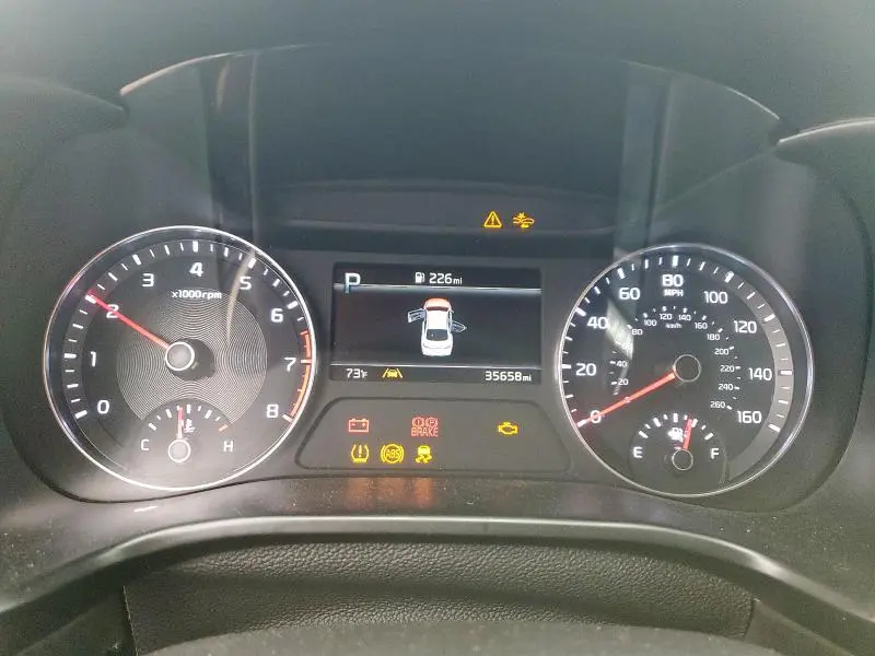 2023 KIA FORTE LX  
