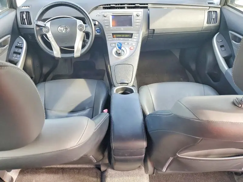2013 TOYOTA PRIUS ONE  