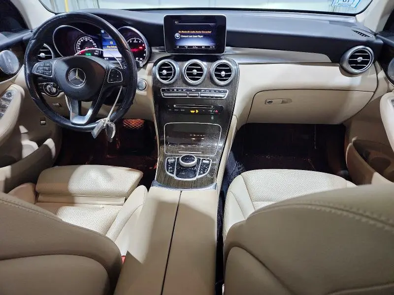2017 MERCEDES-BENZ GLC 300 4MATIC  