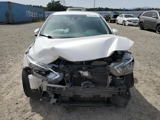 2020 NISSAN VERSA SV  