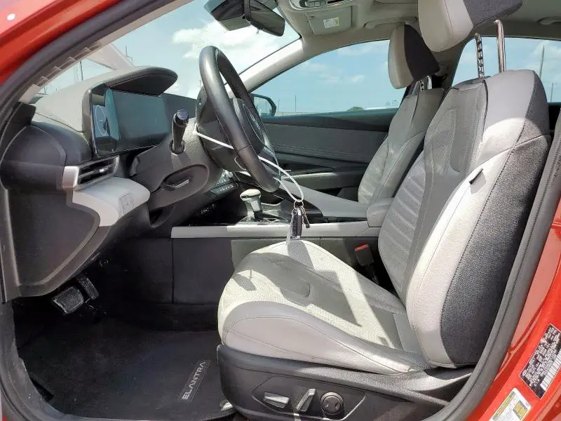 2021 HYUNDAI ELANTRA LIMITED  