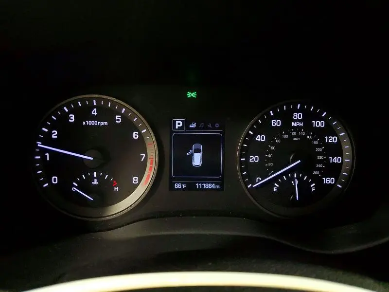 2017 HYUNDAI TUCSON SE  