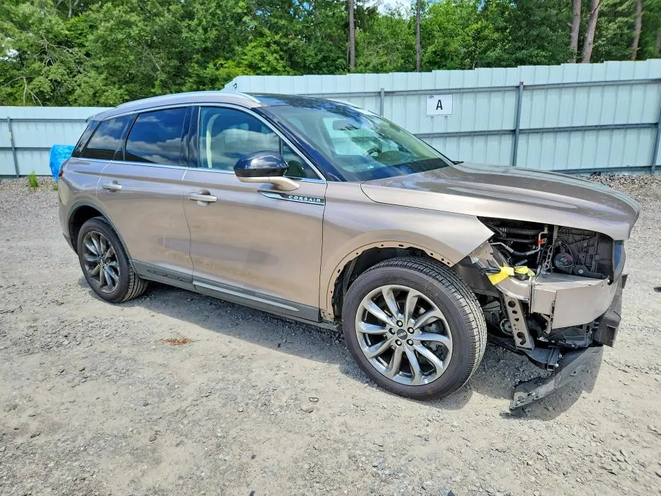 2021 LINCOLN CORSAIR   