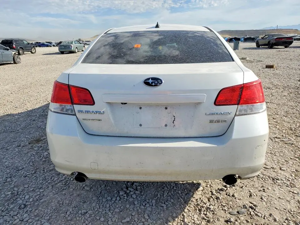 2011 SUBARU LEGACY 3.6R LIMITED  