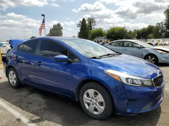2017 KIA FORTE LX  