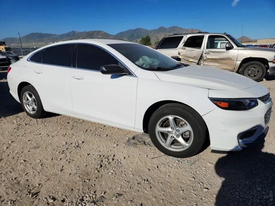 2017 CHEVROLET MALIBU LS  