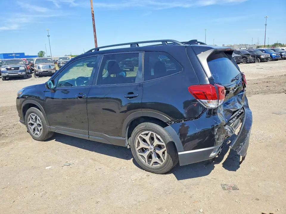 2024 SUBARU FORESTER PREMIUM  