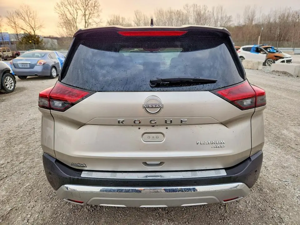 2022 NISSAN ROGUE PLATINUM  