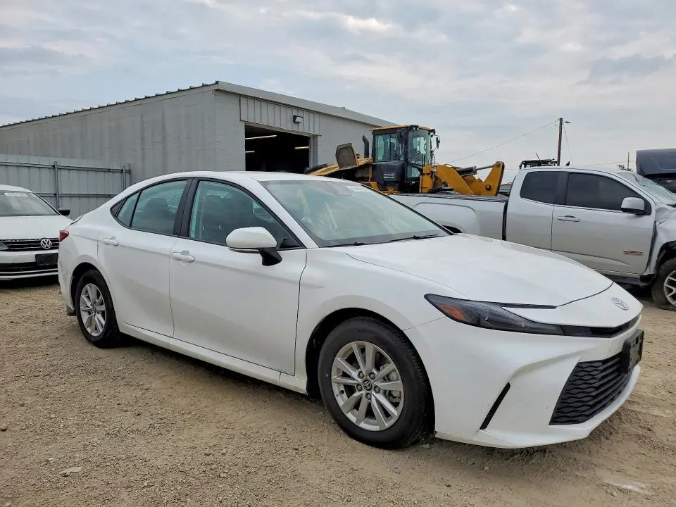 2026 TOYOTA CAMRY LE  