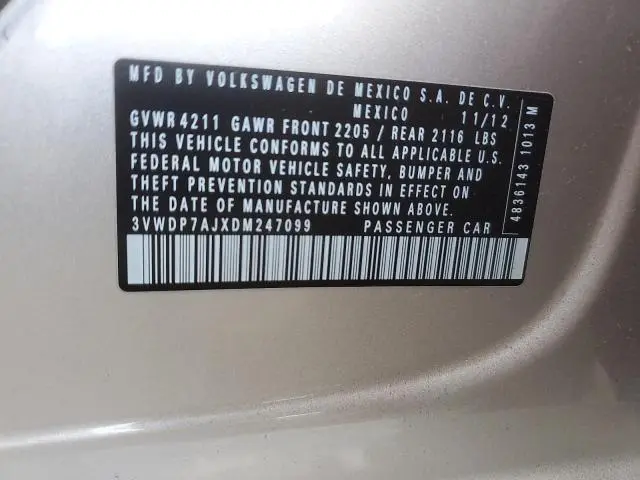 2013 VOLKSWAGEN JETTA SE  