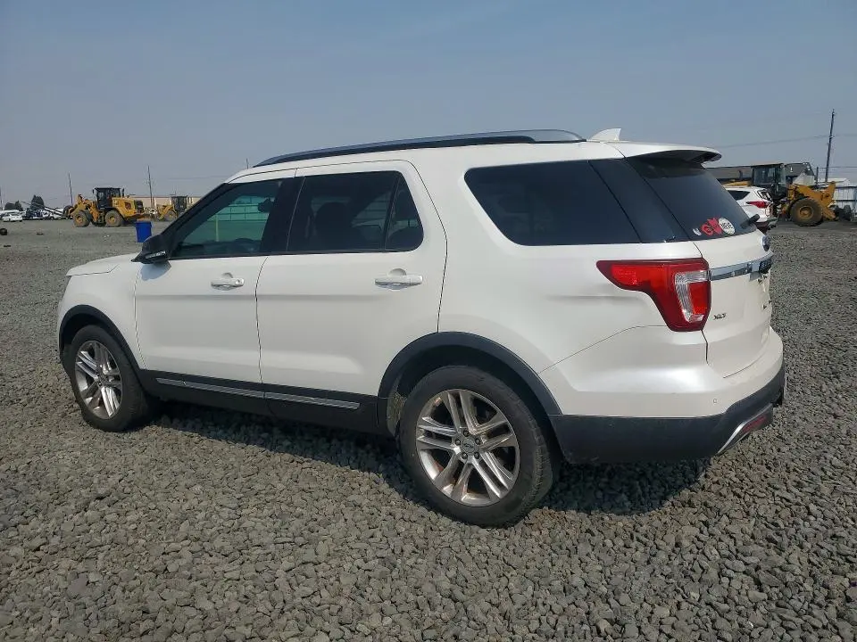 2016 FORD EXPLORER XLT  