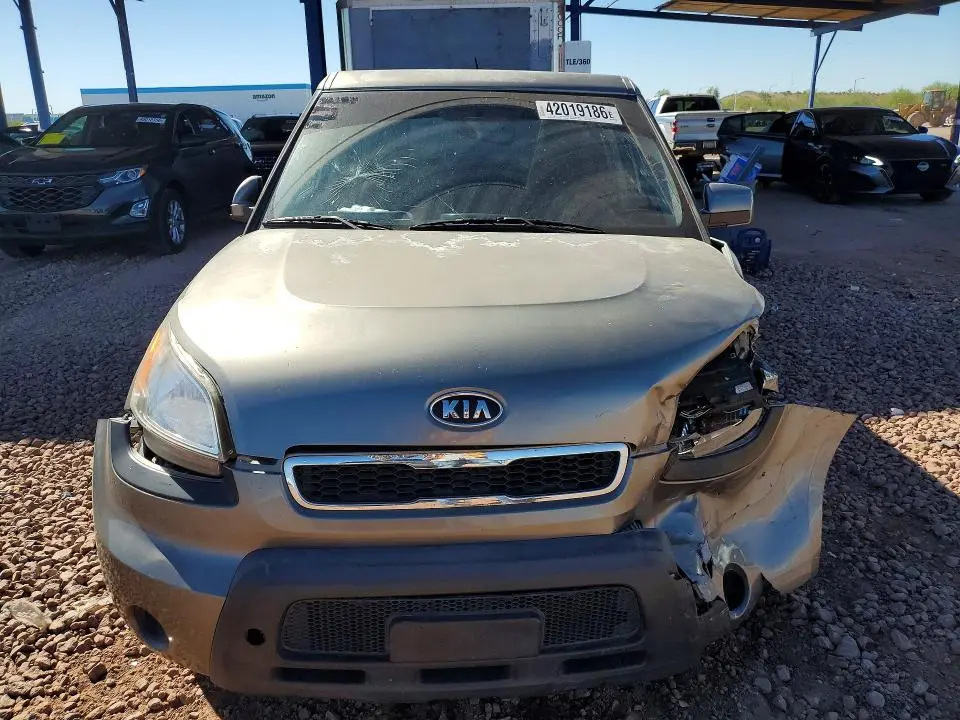 2010 KIA SOUL +  