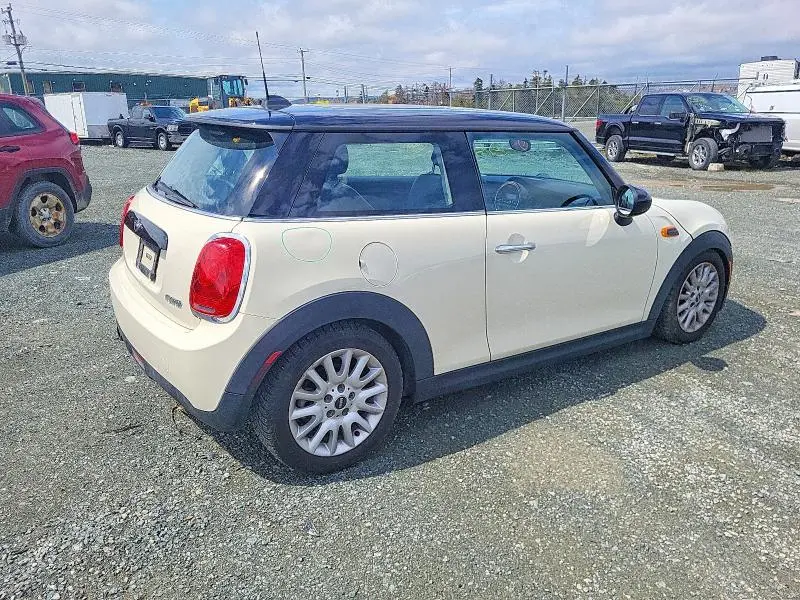2016 MINI COOPER   