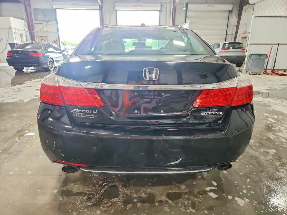 2013 HONDA ACCORD TOURING  