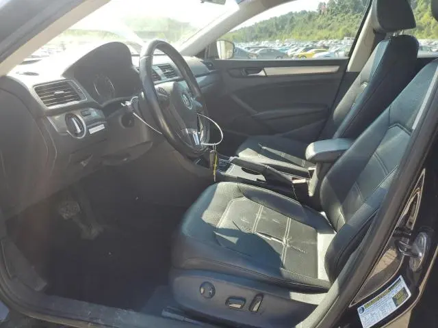 2014 VOLKSWAGEN PASSAT S  