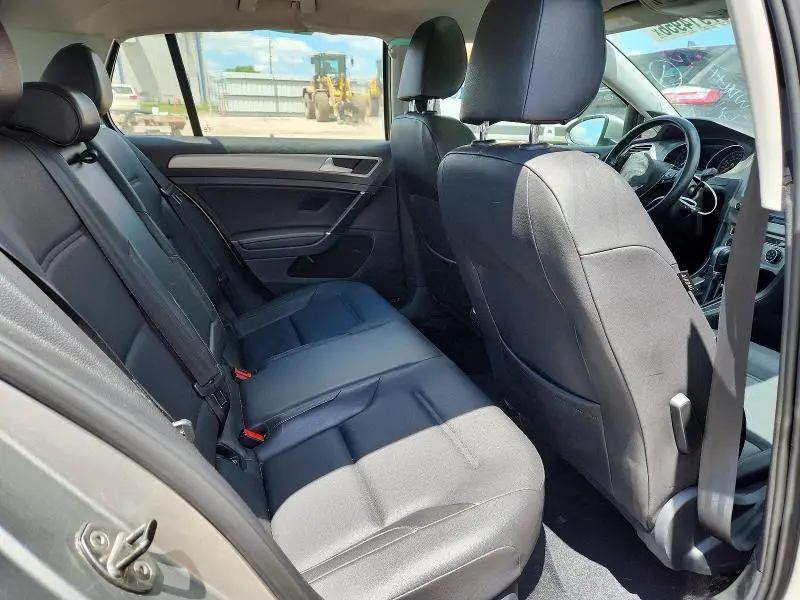 2015 VOLKSWAGEN GOLF   