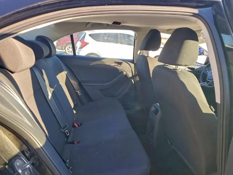 2015 VOLKSWAGEN JETTA BASE  