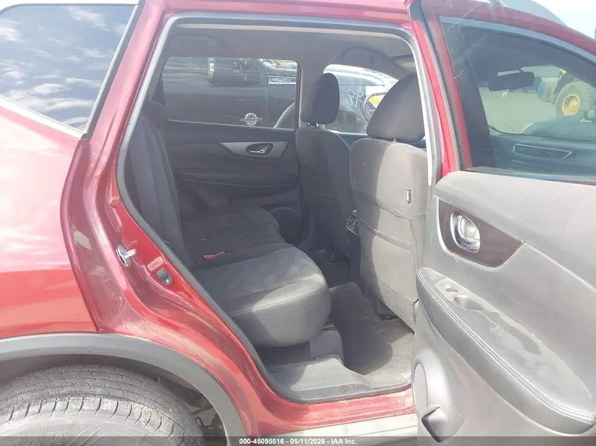 2016 NISSAN ROGUE S